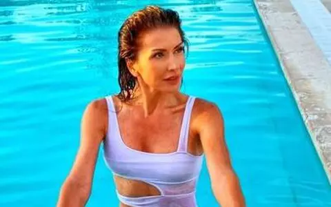 Cât de mult a suferit Carmen Brumă în adolescență, din cauză că a fost supraponderală: „M-am trezit peste noapte cu aproape 40 de kilograme în plus”