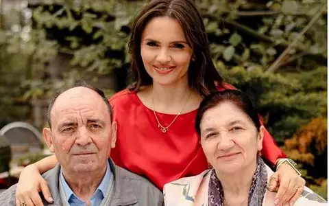 Cristina Șișcanu are ambii părinți internați în spital și nu-i poate vizita: „Nu am putut să fim împreună din cauza…”