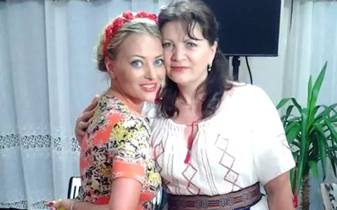 Delia a plecat de acasă la 18 ani. Ce s-a întâmplat atunci între artistă și mama ei: "Mi-am făcut bagajele de faţă cu ea şi am ieşit pe uşă"