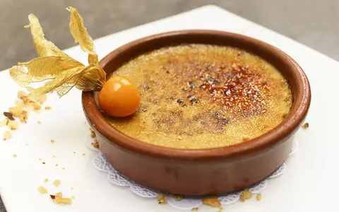 Rețetă de cremă de zahăr ars. Desertul bunicii Gherghina de pe TikTok