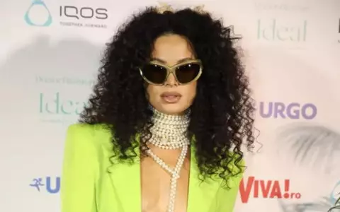 Irisha, apariție wow în sacou și fără sutien, la VIVA! Influencers Party 2022. O ținută demnă se Fashion Week