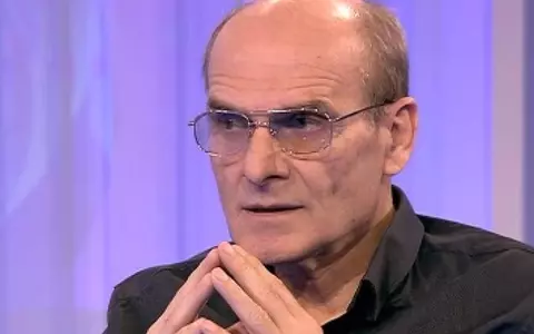 Cristian Tudor Popescu îl atacă pe Alexandru Arșinel, la câteva ore după moartea actorului: "Impostura dăinuie, uneori pentru totdeauna"