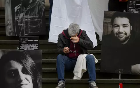 Familiile victimelor de la Colectiv primesc despăgubiri, la șapte ani de la tragedie. Câți bani primește un părinte pentru fiul său, din partea statului român