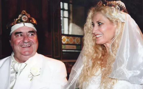 Marian Nistor și soția lui, Doina Paraschiv, au aniversat 24 de ani de căsătorie: ”De fapt, cățelușa mea ne-a unit. Nu a mai plecat de acolo..." / EXCLUSIV