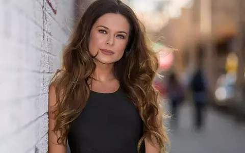 Raluca Lăzăruț a născut un băiețel. Fosta prezentatoare TV a devenit mamă pentru a doua oară