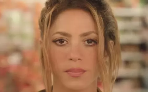 Shakira spune totul despre despărțirea de Pique într-o nouă melodie: "M-ai părăsit din cauza narcisismului tău'