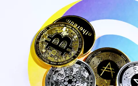 Avantajele monedei Bitcoin față de alte criptomonede