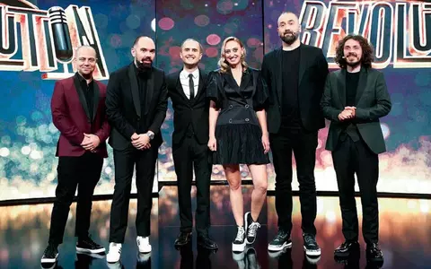 Cum se înțelege Vio de la „Stand-up Revolution” cu ceilalți jurați ai emisiunii: „Au fost tensiuni, au fost şi mâncătorie, şi invidie” / EXCLUSIV