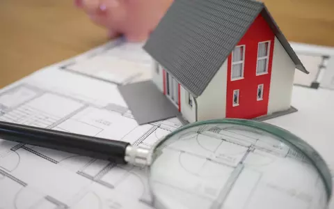 4 aspecte pe care să le ai în vedere înainte să iei un credit