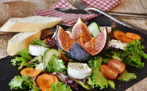 Cum să te asiguri că alimentele tale rezistă mai mult? Iată 3 metode care te vor ajuta să economisești atât mâncare, cât și bani în timp