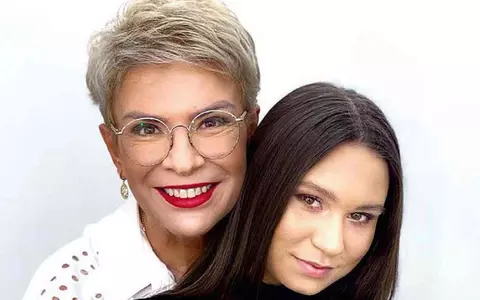 Cum se înțelege Teo Trandafir cu fiica ei și ce spune despre relațiile Maiei, la 18 ani: „Sigur că există insecurități. Nu îmi cere sfaturi, pentru că...” / EXCLUSIV