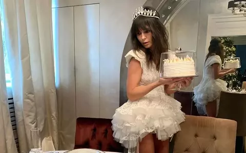 Imagini rare din casa Danei Budeanu: "Doar prințesele mănâncă sarmale". A purtat o ținută îndrăzneață, de Crăciun