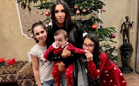 Ce fete mari și frumoase are Raluca Pastramă. Imagini rare cu Maria și Rosa, fiicele ei și ale lui Pepe