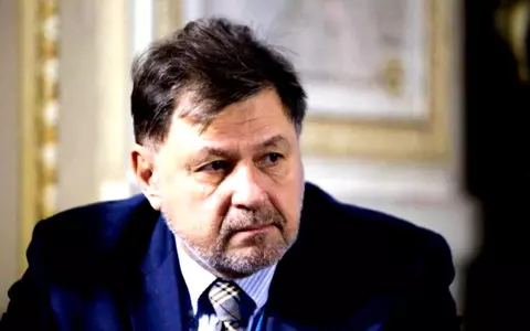 Alexandru Rafila, program de recuperare pentru pacienții cu long-COVID: "Persoane care n-au fost afectate în timpul bolii au fost afectate ulterior"