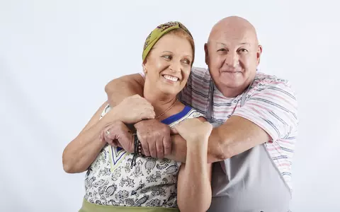 Când începe serialul Lia, la Antena 1.  Horațiu Mălăele, Kira Hagi și Bebe Cotimanis, în distribuție