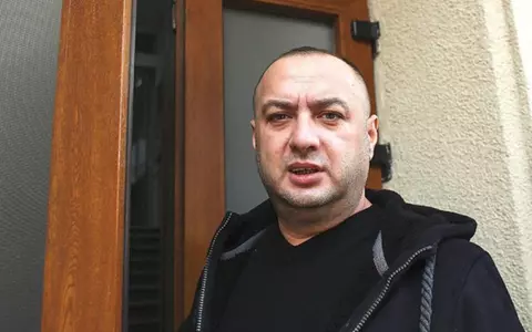 Leo de la Strehaia a suferit un accident vascular cerebral în închisoare. Mesajul mamei sale: „Să vă rugați pentru copilul meu! Au zis medicii că...”