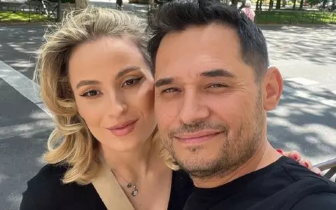 Cum a cerut-o Mihai Rait, Dorel din Las Fierbinți, în căsătorie pe soția lui. S-au logodit după 3 luni: „Așa mi-a venit mie atunci, nu puteam să mai aștept” / EXCLUSIV