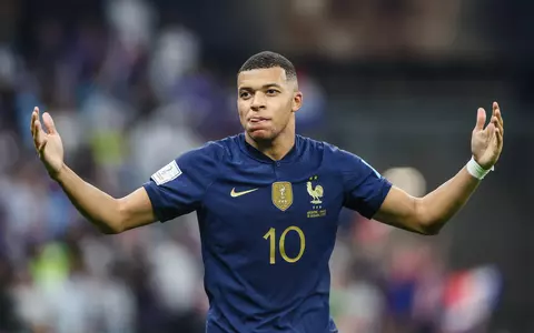 Cine e Kylian Mbappé Lottin. A marcat trei goluri în finala Campionatului Mondial din Qatar