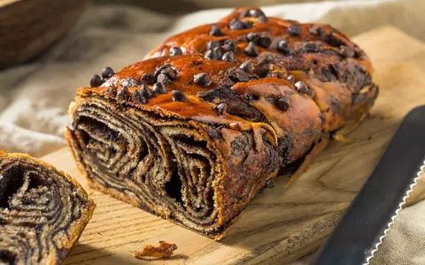 Rețetă de cozonac Babka în sirop de coniac