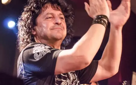 Paul Ciuci de la Compact a povestit cine este "Fata din vis", care l-a inspirat acum 40 de ani: "Călătoream într-un tren de noapte și..."