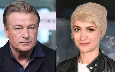 Alec Baldwin revine la filmările pentru „Rust”, la un an după ce a împușcat-o mortal pe Halyna Hutchins. Actorul este acuzat de omor din culpă