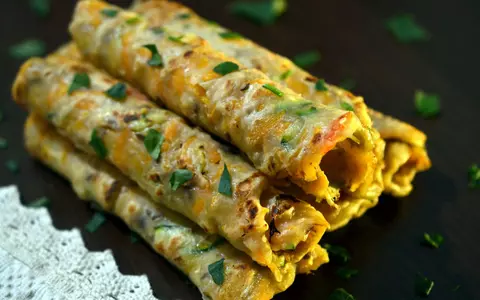 Rețeta de clătite cu legume. Ai nevoie doar de câteva ingrediente