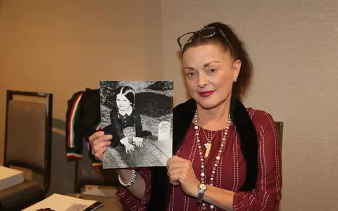 A murit Lisa Loring, actrița care a interpretat-o pe Wednesday în Familia Addams. Cauza decesului: "A stat trei zile conectată la aparate"