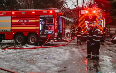 Trei copii de 2, 3 și 6 ani au murit într-un incendiu, în București: "Mama lor țipă, urlă, se tăvălește!"