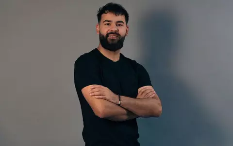 Cine este Robert Moscalu de la Survivor All Stars. Lucrează ca barman și e căsătorit