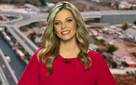 Roxana Hulpe a născut o fetiță. Prezentatoarea TV a dezvăluit numele bebelușului: "Dumnezeu ne-a trimis o minune "