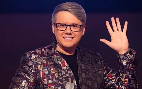 ”Am studiat, am dat din coate, am murit de foame”. Cum a ajuns Fuego unul dintre cei mai bogați artiști, dar și în ce investește banii