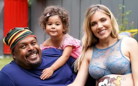 Andreea Ibacka a vorbit despre problemele în relația cu Cabral: "Dacă se poate ca soțul să mă felicite la megafon..."