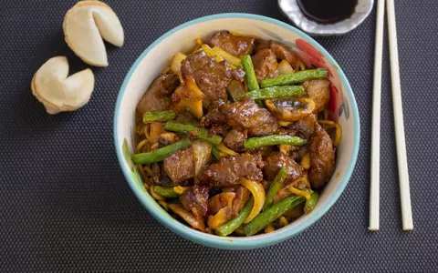 Rețetă de seitan, cu legume și condimente