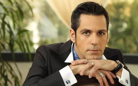 Ștefan Bănică și-a anulat un concert din cauza problemelor de sănătate: ”Nu pot vorbi deloc. Mi-a afectat corzile vocale”