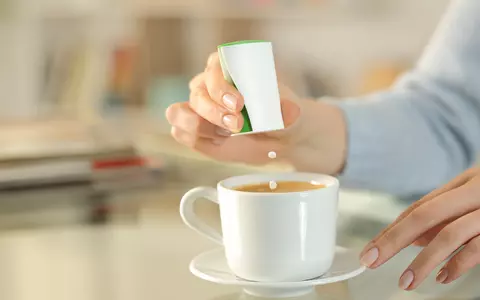 Ce sunt îndulcitorii artificiali și cât de periculoși sunt