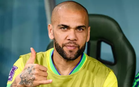 Dani Alves rămâne în arest preventiv, după ce a fost acuzat de viol. Fotbalistul brazilian se află la închisoare de mai bine de o lună