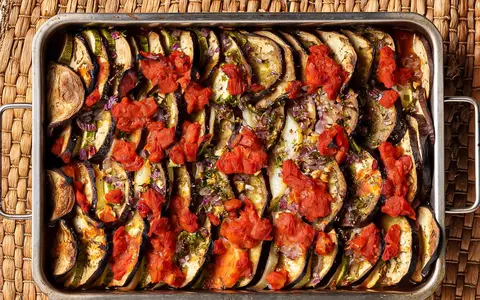 Briam - mâncare grecească de post cu legume. Rețeta pas cu pas