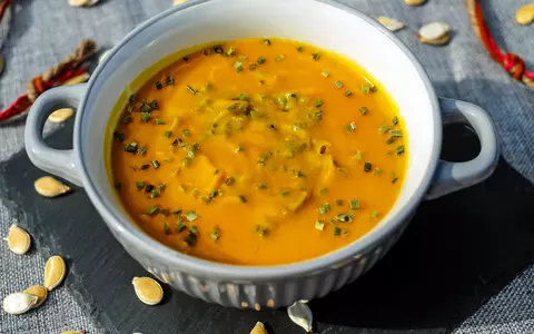 Reteta de supă de pui thailandeză