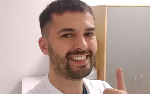 Ce face și cum arată acum Soso, primul câștigător Big Brother. E medic și e pasionat de călătorii