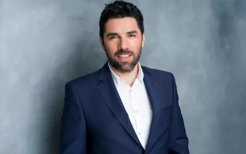"Dacă nu era... o luam razna". Cine l-a ajutat pe Alex Dima să treacă peste moartea soției. Femeia a fost răpusă de cancer