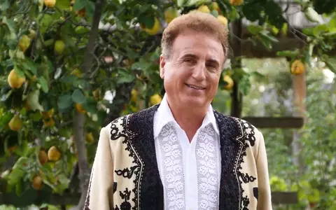 Constantin Enceanu are aceeași greutate de 20 de ani. La ce trucuri apelează și în ce constă meniul zilnic: „Mai beau și câte un șpriț”