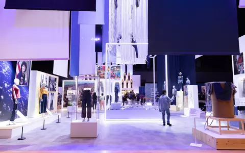 Levi’s a celebrat 150 de ani de existență ai modelului 501 printr-o experiență imersivă