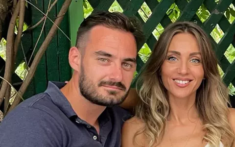 Ana Odagiu și Conrad Mericoffer s-au căsătorit! Primele imagini de la cununia civilă: "Cuvintele mi-au rămas mici"