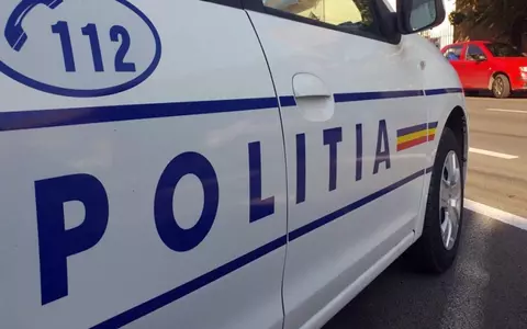 Un adolescent de 16 ani a intrat cu un cuțit într-un liceu din Craiova. Tânărul a fost reținut de autorități