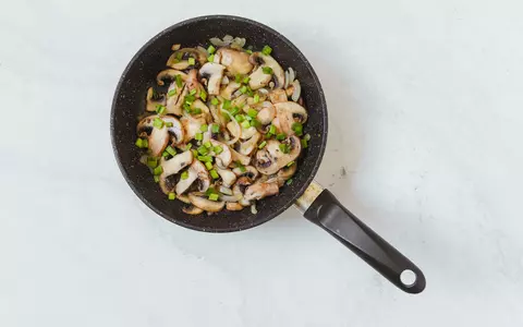 Rețetă de ciuperci în sos de bere