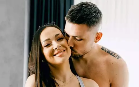 De ce nu mai fac Vlăduța Lupău și Adi Rus petrecerea de nuntă: „În premieră spun. Aveam două rochii pregătite, însă…”. Cum a fost la cununia lor civilă / EXCLUSIV