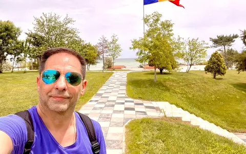 Dan Negru iubește litoralul românesc: "Pentru mine, Mamaia nu e despre roabele de șampanie ale beizadelelor din cluburi"