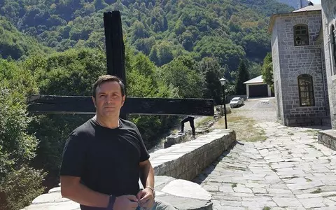 Cum s-a schimbat viața lui Daniel Buzdugan după pelerinajele pe Muntele Athos: "Nu mai ai tentații în jur și..."