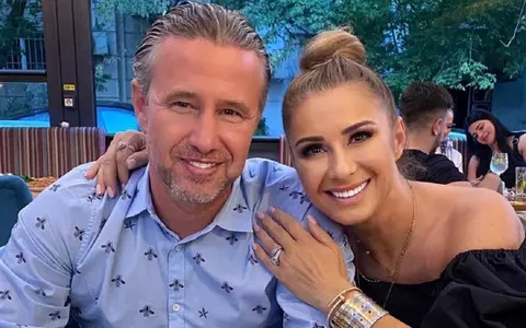 Anamaria Prodan a păstrat altarul cu fotografii dedicat lui Reghecampf, chiar și după divorț: "Un perete dedicat lui e și astăzi în casa mea"