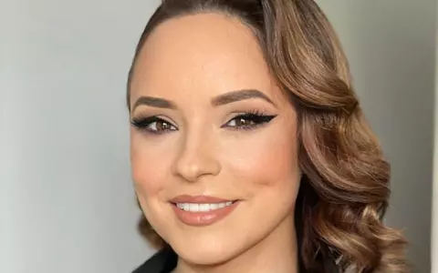 Ce dietă ține Andreea Marin și cum arată meniul ei zilnic: „O mare varietate de feluri de mâncare gustoase ce se pregătesc rapid, în 2 până la 4 minute” / EXCLUSIV